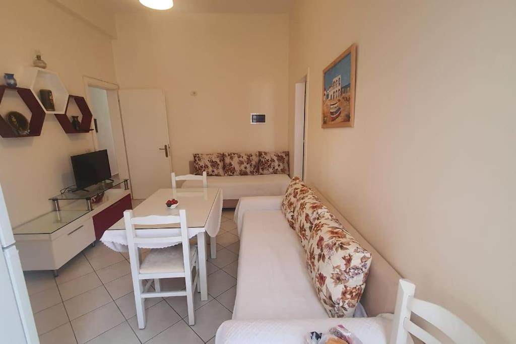 Rose'S Apartment Sarandë 外观 照片